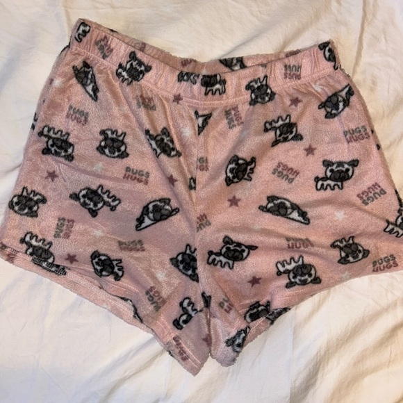 🩵 3/$20 🩵 Ardene Pug Hug plush pajama shorts - Picture 2 of 5